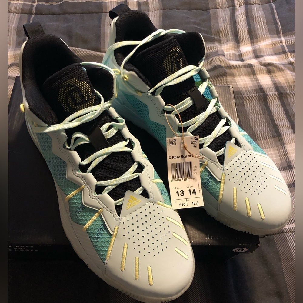 Adidas Rose son of chi